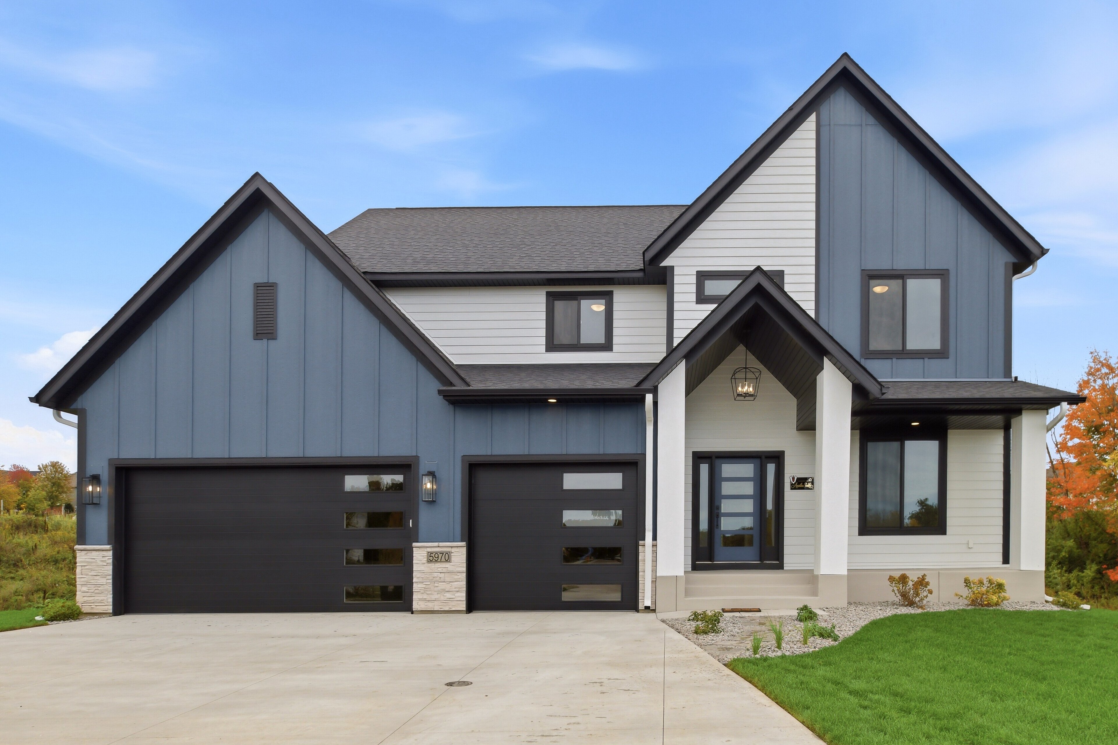 01-5970 Everest Ct N [3457720]- 001